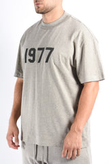 Essentials Fear Of God 1977 T-Shirt Dark Oatmeal
